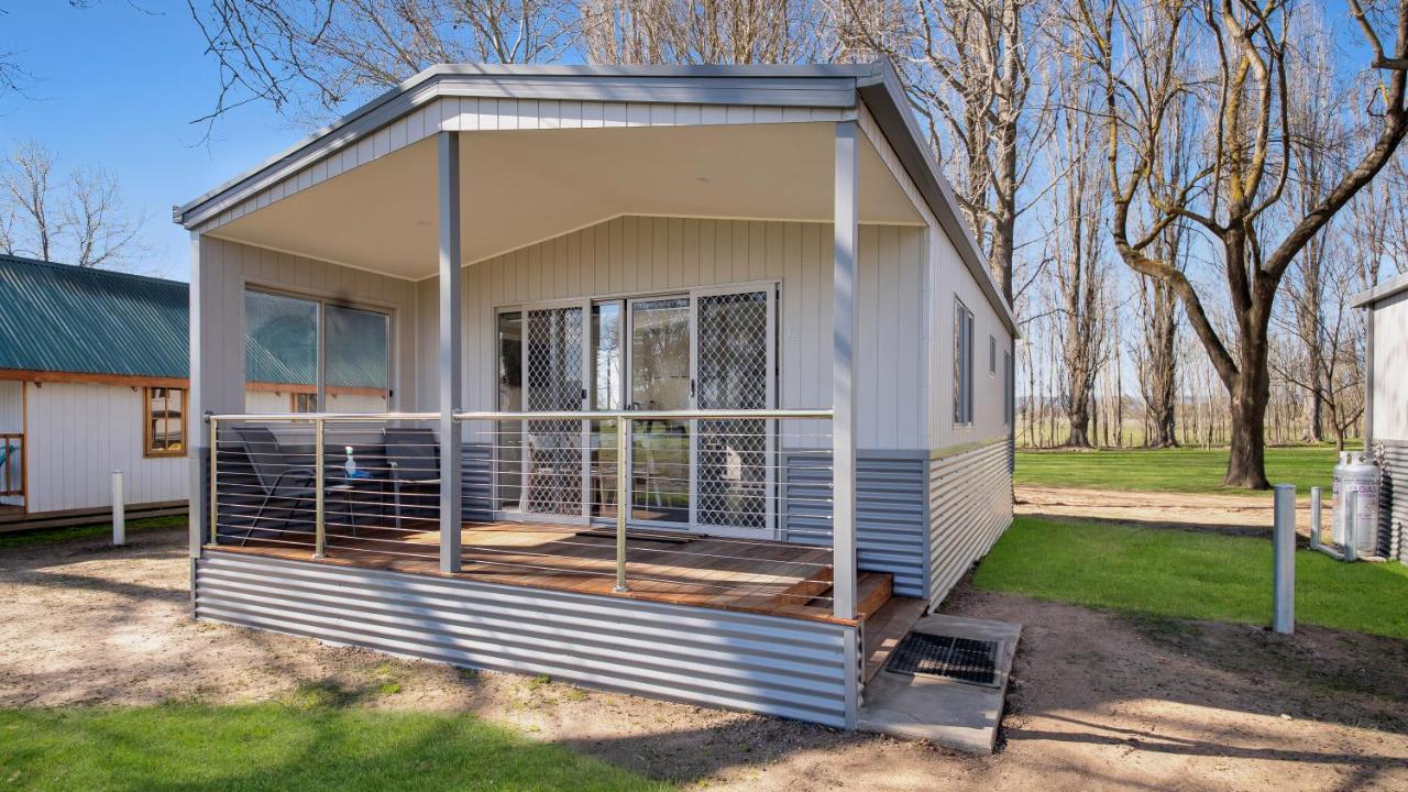 Colac Colac Caravan Park Corryong Exterior photo